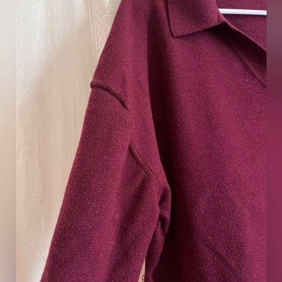 Collared Sweaters - Picture 6 of 6